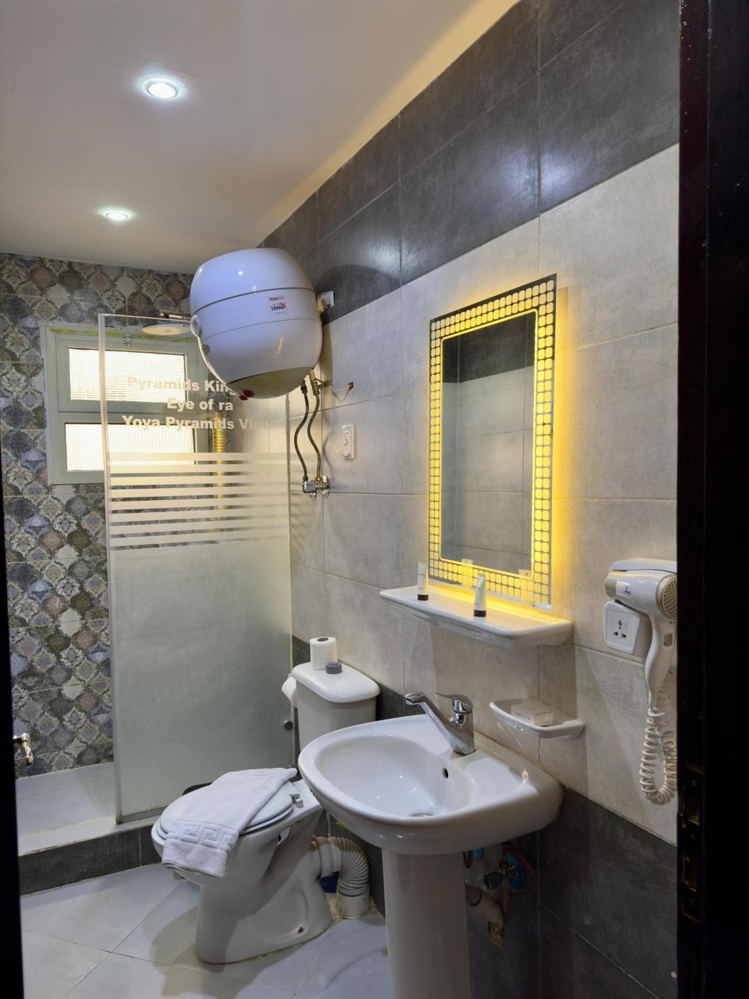 Pyramids Kingdom - Guest House Kafret el-Gabal Buitenkant foto