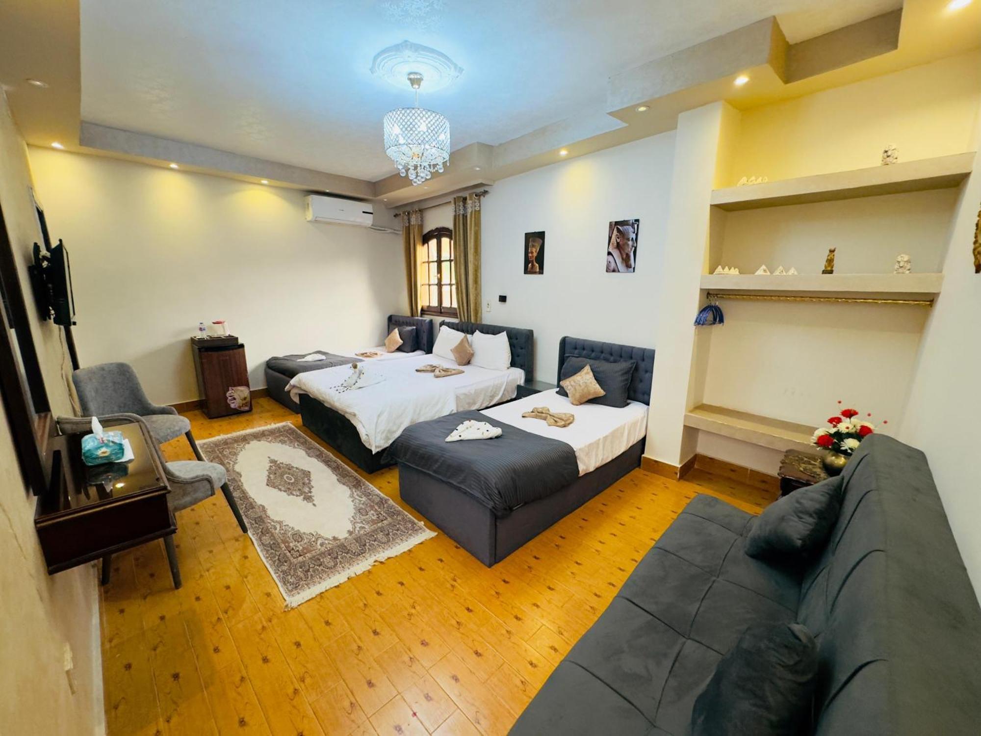 Pyramids Kingdom - Guest House Kafret el-Gabal Buitenkant foto